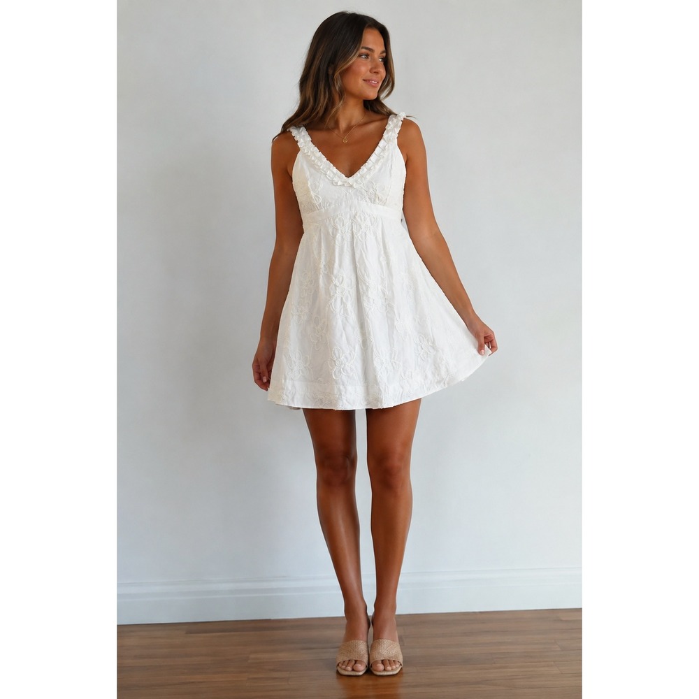 Lilly Pulitzer Amber Dress Ruffles White Floral Embroidered Mini Dress 65294 2